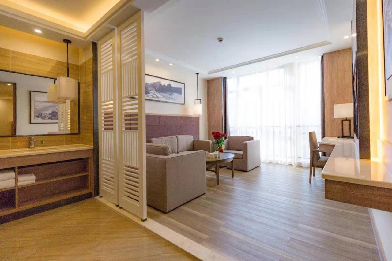 Auden International Hotel Shenzhen Exterior photo